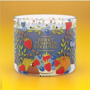 Goose Creek 3-Wick Candle- Berry Pumpkin Streusel (14.5 oz)